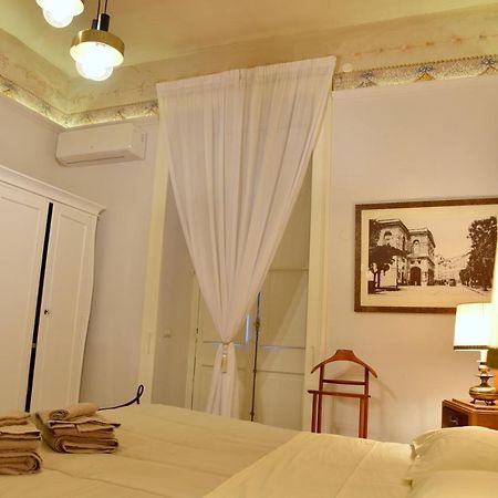 Ripa Garden Room And Suite Σαλέρνο Εξωτερικό φωτογραφία