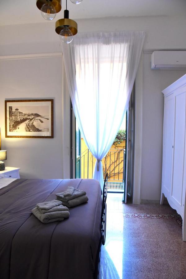 Ripa Garden Room And Suite Σαλέρνο Εξωτερικό φωτογραφία
