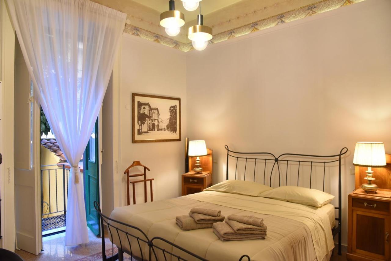 Ripa Garden Room And Suite Σαλέρνο Εξωτερικό φωτογραφία